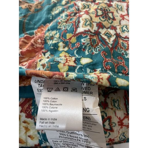 New Anthropologie Upcycled Vendima Quilt sz King 🛑RESERVED🛑🛑 - Picture 5 of 7